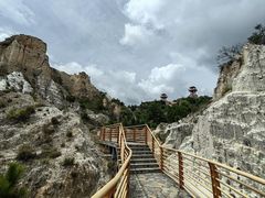 -彩色沙林风景区