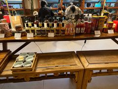 -银米·云南传统过桥米线(双廊黑金冠店)
