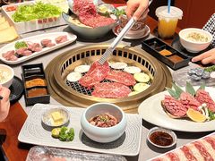 -極屋鮨牛 · 烧肉酒场(时代C馆店)