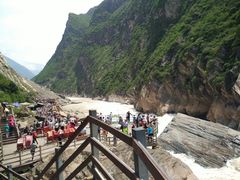 -丽江虎跳峡景区-售票处