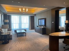 -舟山希尔顿酒店