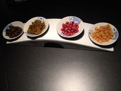 前菜四小碟-凤凰湘语·湘粤鲜融(浦东旗舰店)