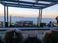 -瑰丽酒店·海吧·天际下午茶·现场DJ·天台酒吧