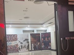 -武汉华夏国际影城(鲁广店)