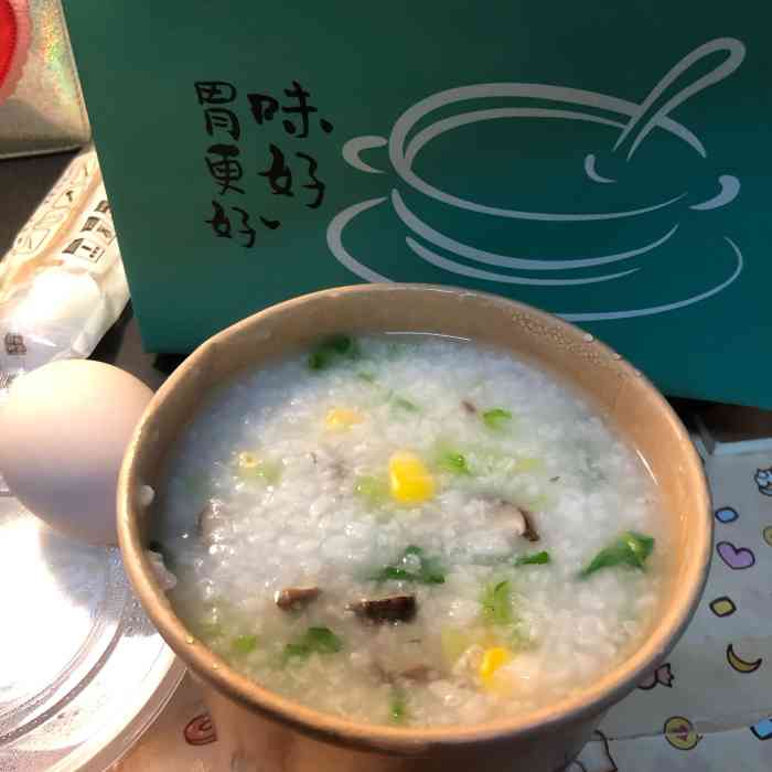 打分 外卖超快哒,粥的种类也很多,更喜欢咸粥