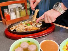 潮汕手打牛肉丸-潮界(LU·ONE凯德晶萃广场店)