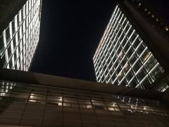 -青岛海尔洲际酒店