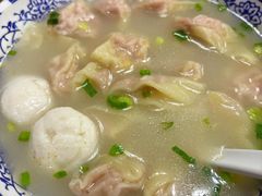 鱼汤馄饨-刘长兴(三牌楼店)