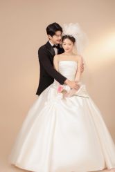 -蒙娜丽莎婚纱摄影(爱城总店)
