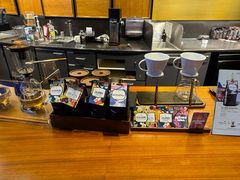 -星巴克臻选(惠州华贸天地1楼店)