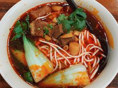 香辣牛肉笋烧面卤蛋套餐-李先生牛肉面大王(沈阳道义南大街店)