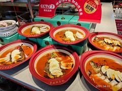 -洪星渔庄临平菜(星万里店)