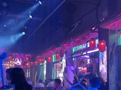 -喜鹊音乐酒馆(西街店)