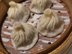 鲜肉小笼-梅龙镇酒家(南京西路总店)