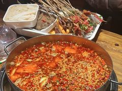 -乐山串串香老火锅(鼓楼店)