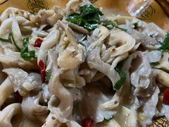 清炒菌菇-傣泐金湾餐厅