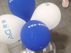 -爱革·奢品·鞋包·衣物·家居(金桥国际商业广场店)