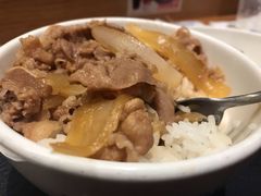 招牌特制牛肉饭-吉野家(深圳水贝分店)