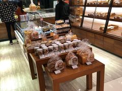 -莉莲蛋挞(大华悦沢书店)