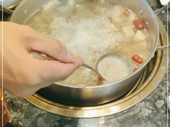 -一席地·本地鸡窝·杭帮鸡火锅(萧山银隆百货店)