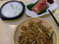 红米脆皮肠-明腾壹间茶餐厅(新都会花园广场店)