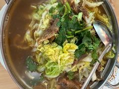 -闫家驴肉老店(华电一校店)