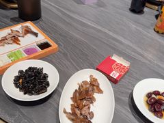 -梁家大院•农家菜(昆山会展中心店)