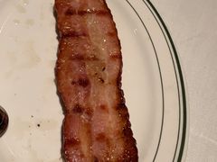 -Wolfgang’s Steakhouse 沃夫冈牛排馆(上海白玉兰广场店)