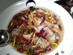 -江渔儿酸菜鱼(奥园广场金发购物中心店)