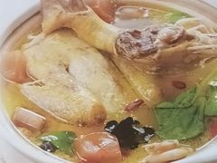 招牌酸萝卜老鸭汤-吕记老鸭汤·徽菜馆(东营路店)