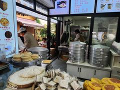 -李氏憨粑粑(官渡古镇店)