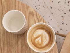 -Cafe on warm(丹霞店)