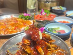 -明洞阿姨·韩式酱蟹烤肉·创意料理(三元桥店)