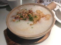 -新大咀港式茶餐厅(宝山万达店)