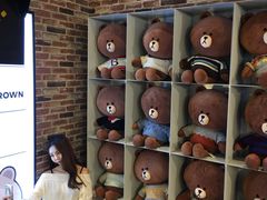 -LINE FRIENDS Garosu-gil Flagship Store