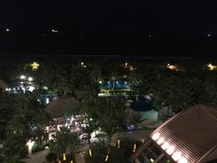 -三亚湾海居铂尔曼度假酒店