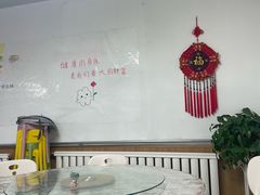 -天天向上素食餐厅(五台山店)