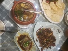 -小厨子私房菜·云南美食店