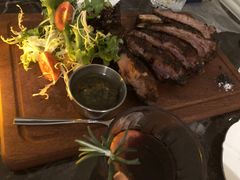 -LESCEDARS Brasserie Bistro香柏树