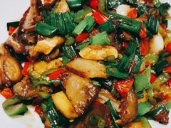 大蒜爆炒土腊肉-同湘会馆(粤垦路店)