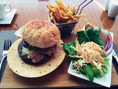 鹅肝汉堡-丽晶酒店-金宝99 Restaurant