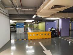 -上海来福士广场-停车场