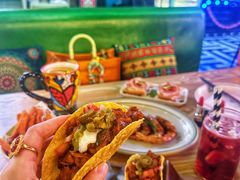 -Famous肥猫墨西哥音乐餐吧(五棵松华熙LIVE店)