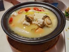 杂锦海鲜豆腐煲-闻见中国海南菜(K11店)