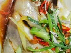 青岛鲜生鲳鱼-必点海鲜·鲅鱼水饺(鞍山西道店)