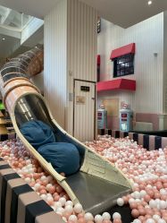 -奈尔宝家庭中心·亲子餐厅(华采天地店)