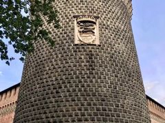 -斯福尔扎古堡