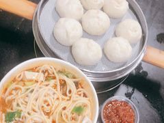 -薛记襄阳香辣牛肉面(平安路店)