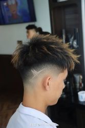 -贝勒爷专业男发