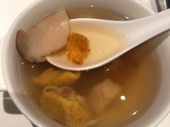 松茸桃胶螺头汤-嘉麟楼